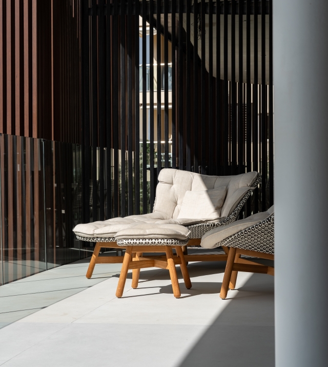 Resa Estates 3 slaapkamers Talamanca te koop sale Ibiza terrace .jpg